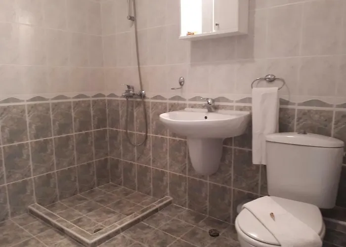 Blue House - синята къща 게스트하우스 3*