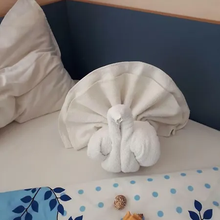 게스트하우스 Blue House - синята къща