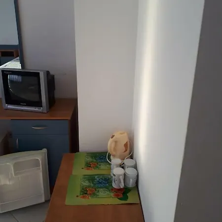 Blue House - синята къща 게스트하우스 3*