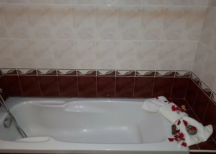 招待所 Blue House - синята къща 奥布佐尔